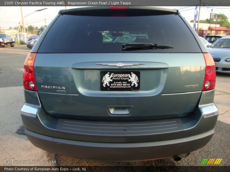 Magnesium Green Pearl / Light Taupe 2005 Chrysler Pacifica Touring AWD