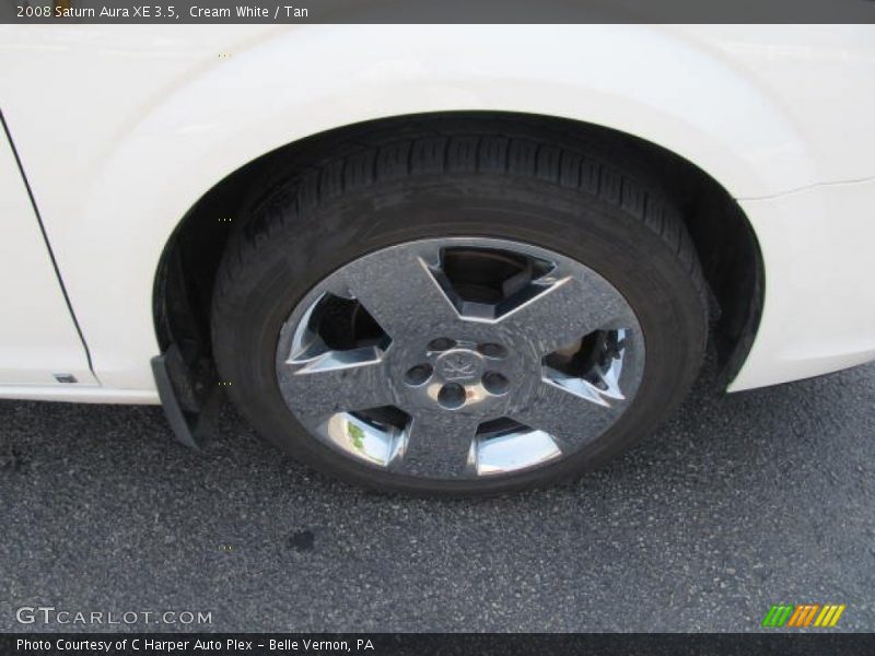 Cream White / Tan 2008 Saturn Aura XE 3.5