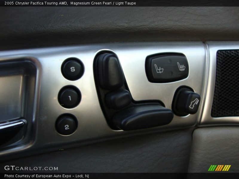 Magnesium Green Pearl / Light Taupe 2005 Chrysler Pacifica Touring AWD