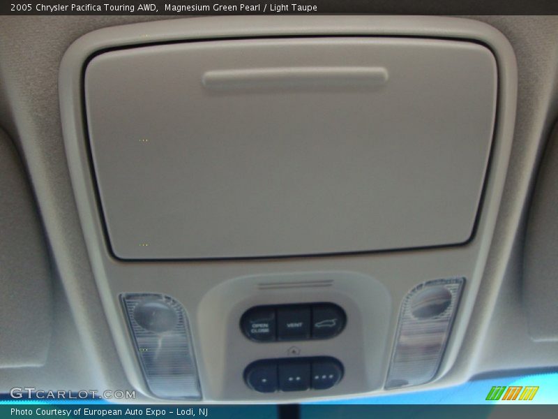 Magnesium Green Pearl / Light Taupe 2005 Chrysler Pacifica Touring AWD