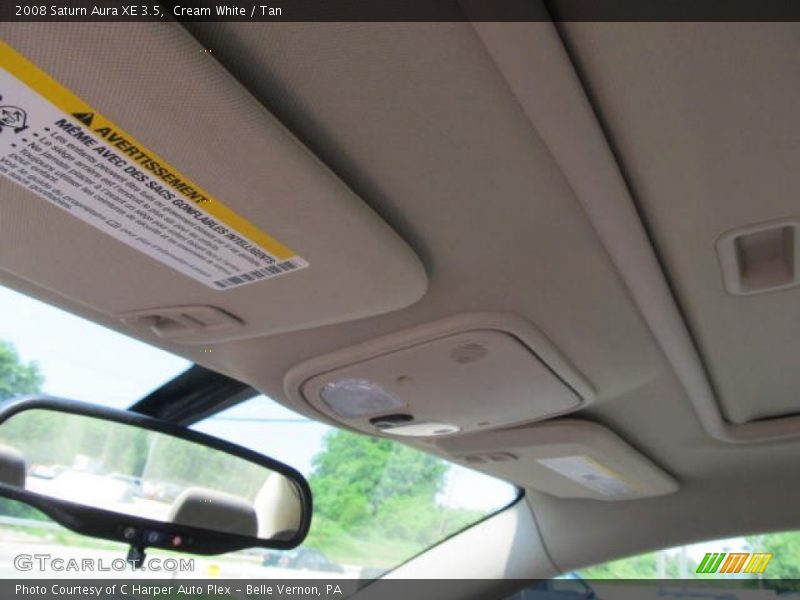 Cream White / Tan 2008 Saturn Aura XE 3.5