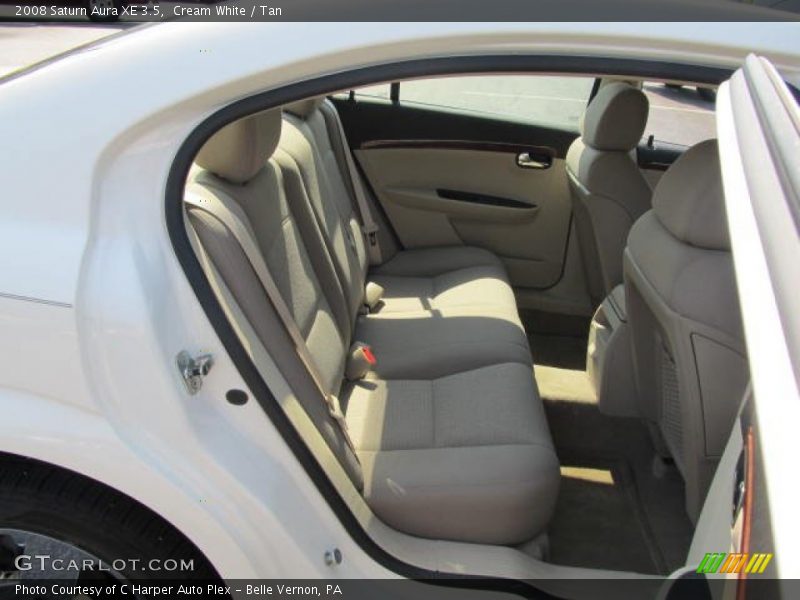 Cream White / Tan 2008 Saturn Aura XE 3.5