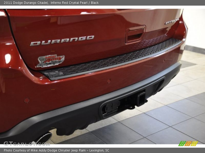 Inferno Red Crystal Pearl / Black 2011 Dodge Durango Citadel