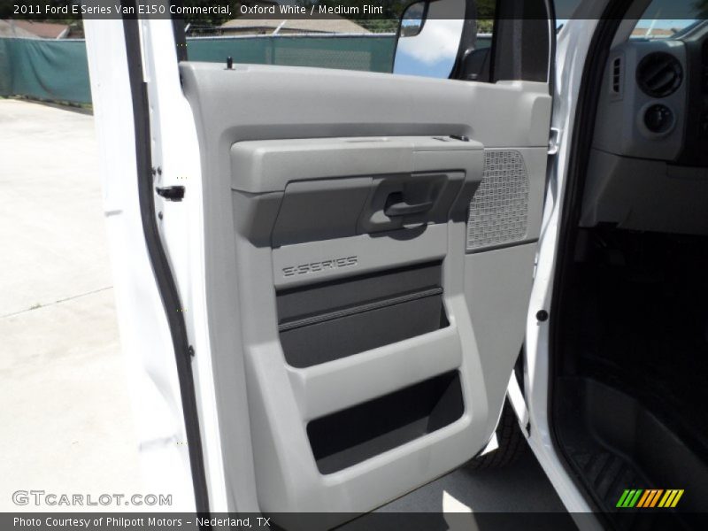 Oxford White / Medium Flint 2011 Ford E Series Van E150 Commercial