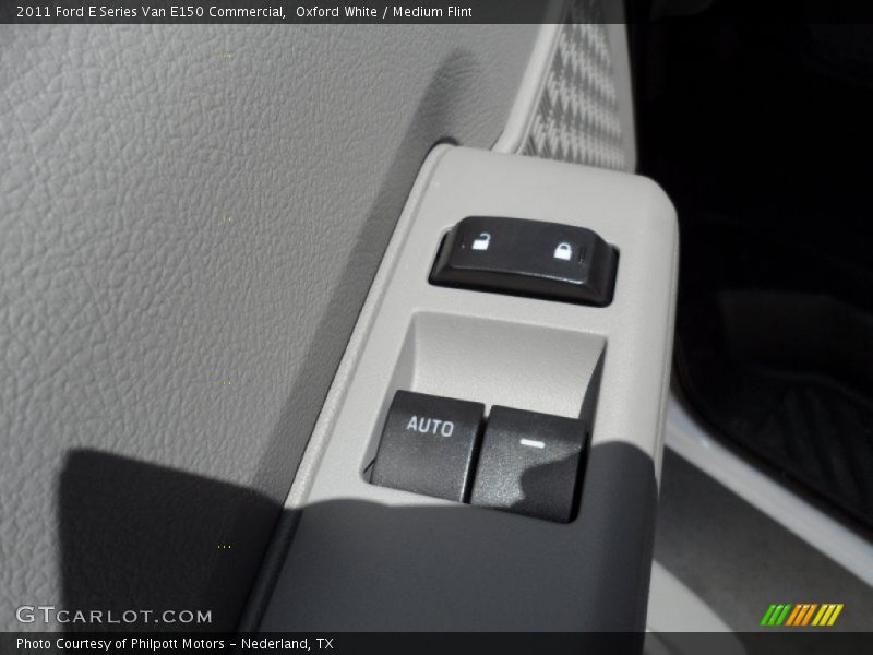 Oxford White / Medium Flint 2011 Ford E Series Van E150 Commercial