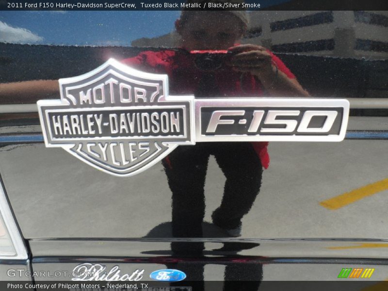 Tuxedo Black Metallic / Black/Silver Smoke 2011 Ford F150 Harley-Davidson SuperCrew