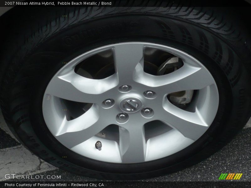  2007 Altima Hybrid Wheel