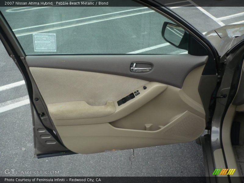 Door Panel of 2007 Altima Hybrid