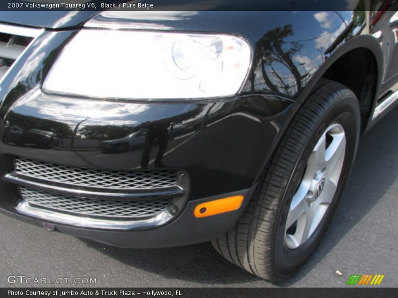 Black / Pure Beige 2007 Volkswagen Touareg V6
