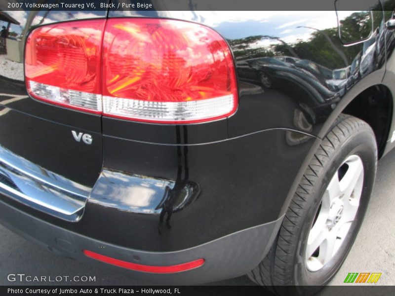 Black / Pure Beige 2007 Volkswagen Touareg V6