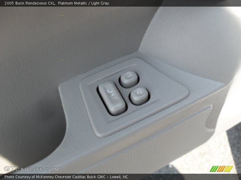 Platinum Metallic / Light Gray 2005 Buick Rendezvous CXL