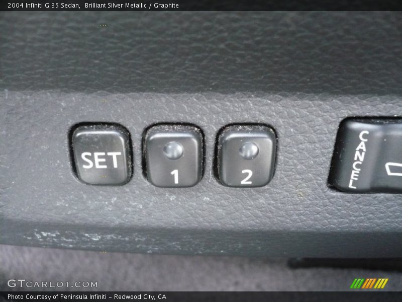 Brilliant Silver Metallic / Graphite 2004 Infiniti G 35 Sedan