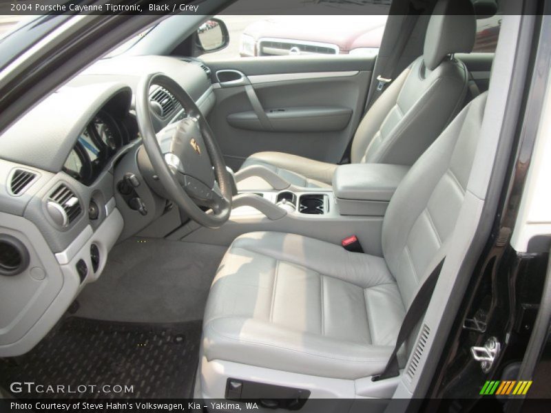  2004 Cayenne Tiptronic Grey Interior