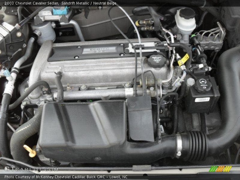 Sandrift Metallic / Neutral Beige 2003 Chevrolet Cavalier Sedan