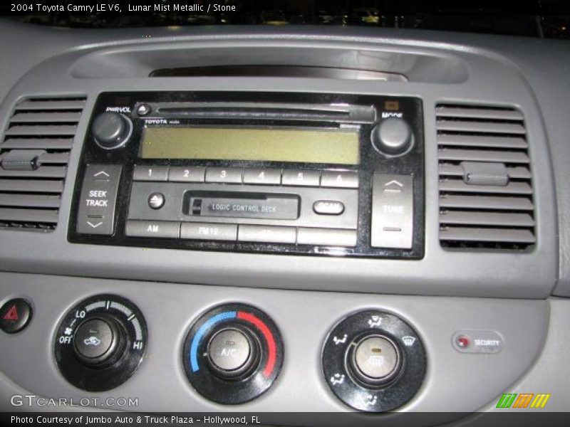 Lunar Mist Metallic / Stone 2004 Toyota Camry LE V6