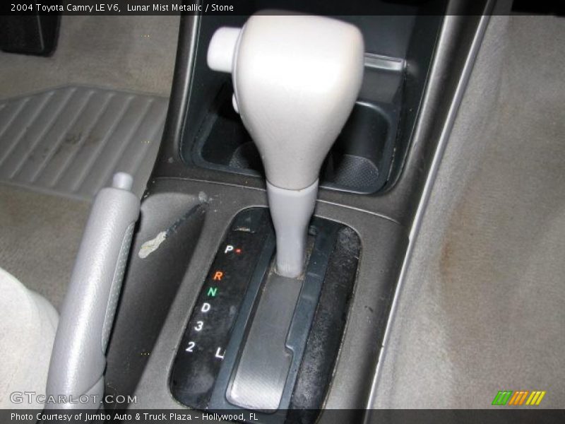 Lunar Mist Metallic / Stone 2004 Toyota Camry LE V6