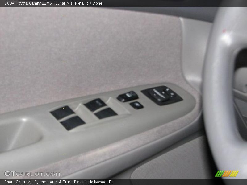 Lunar Mist Metallic / Stone 2004 Toyota Camry LE V6