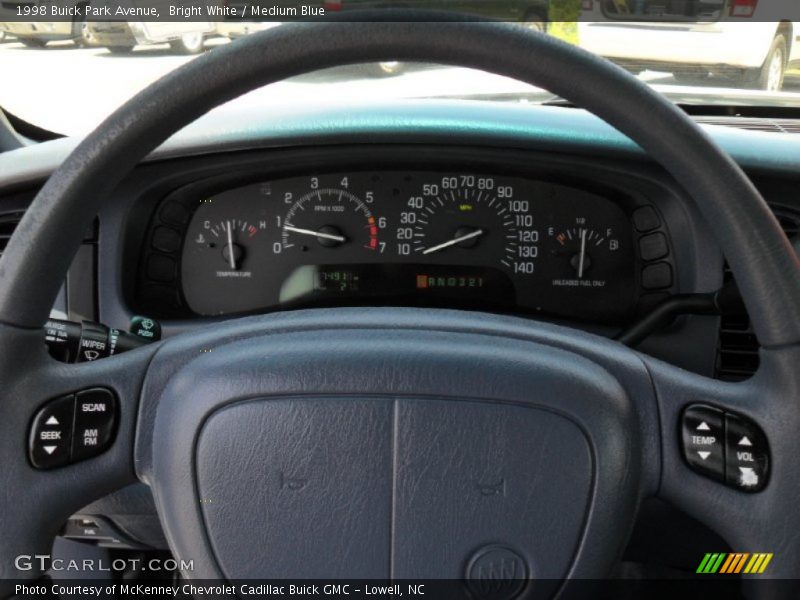 Bright White / Medium Blue 1998 Buick Park Avenue