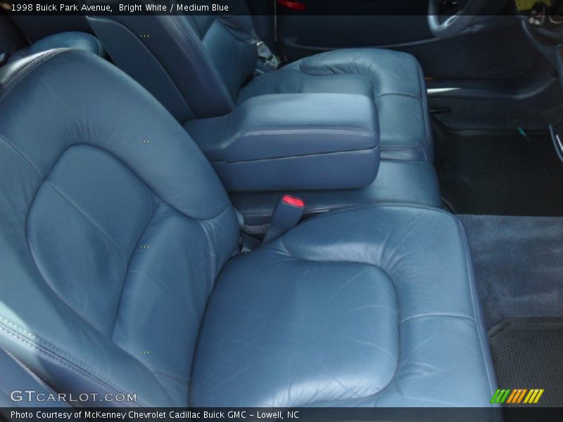 Bright White / Medium Blue 1998 Buick Park Avenue