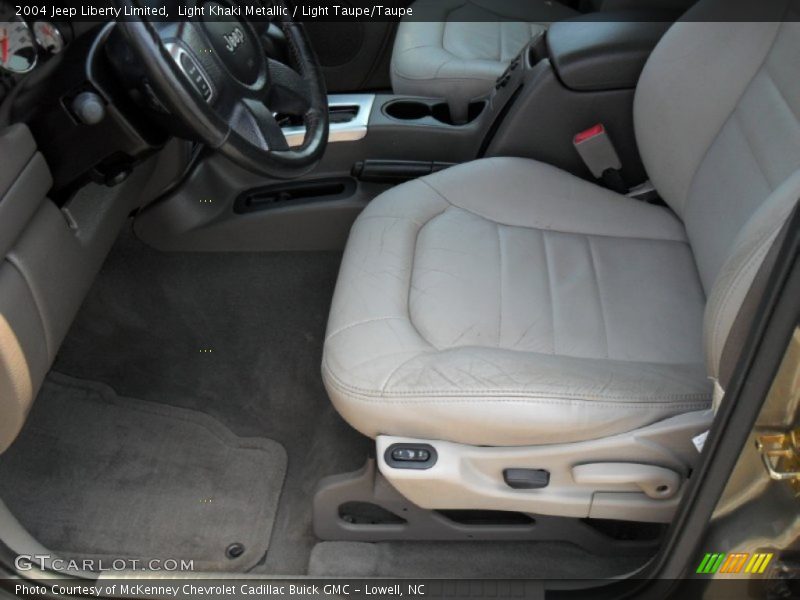 Light Khaki Metallic / Light Taupe/Taupe 2004 Jeep Liberty Limited