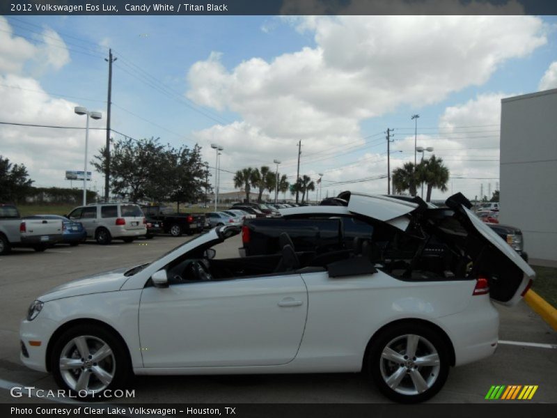 Candy White / Titan Black 2012 Volkswagen Eos Lux