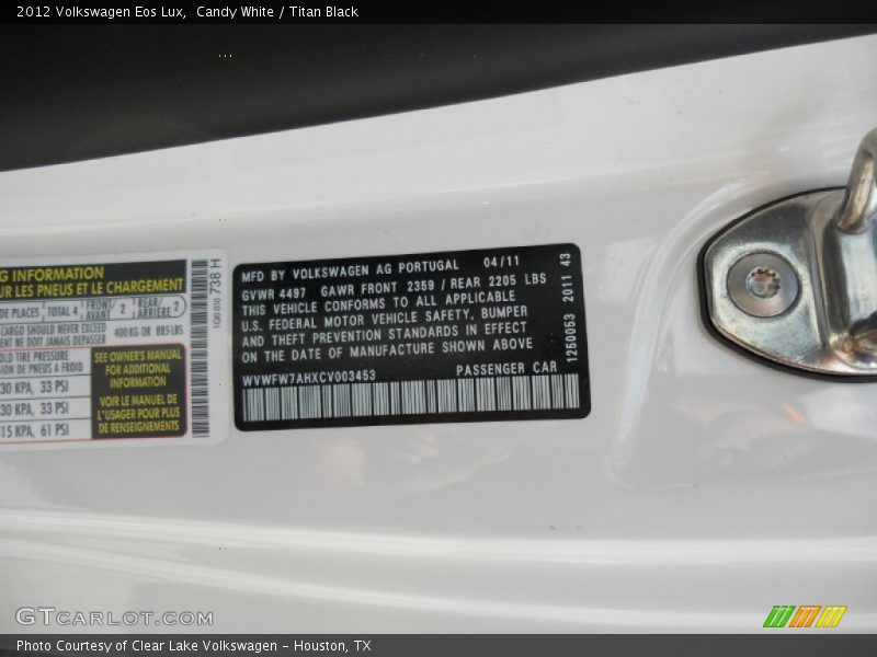 Candy White / Titan Black 2012 Volkswagen Eos Lux
