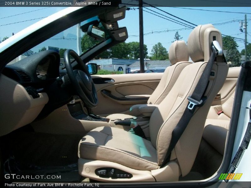 Alpine White / Sand 2004 BMW 3 Series 325i Convertible