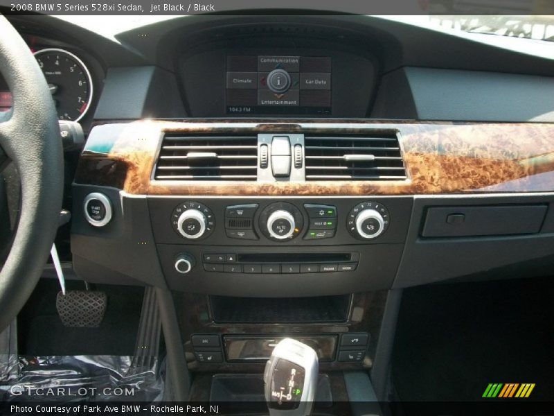 Jet Black / Black 2008 BMW 5 Series 528xi Sedan