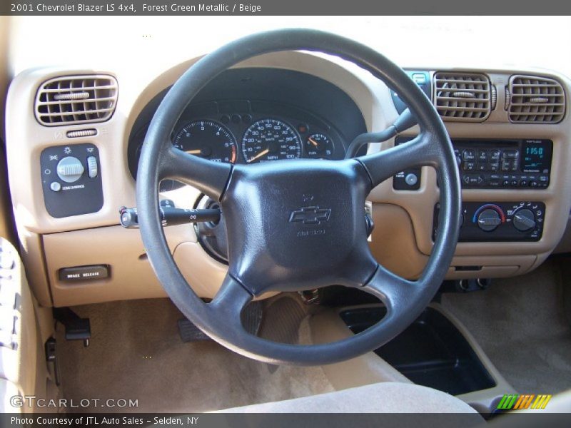 Forest Green Metallic / Beige 2001 Chevrolet Blazer LS 4x4