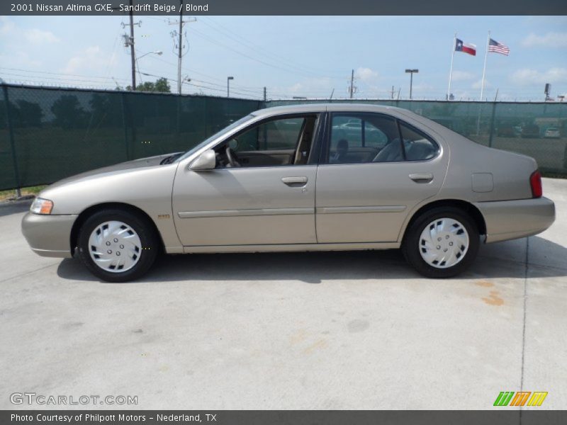 Sandrift Beige / Blond 2001 Nissan Altima GXE