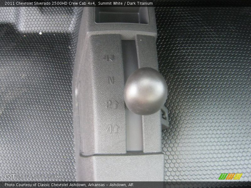 Summit White / Dark Titanium 2011 Chevrolet Silverado 2500HD Crew Cab 4x4