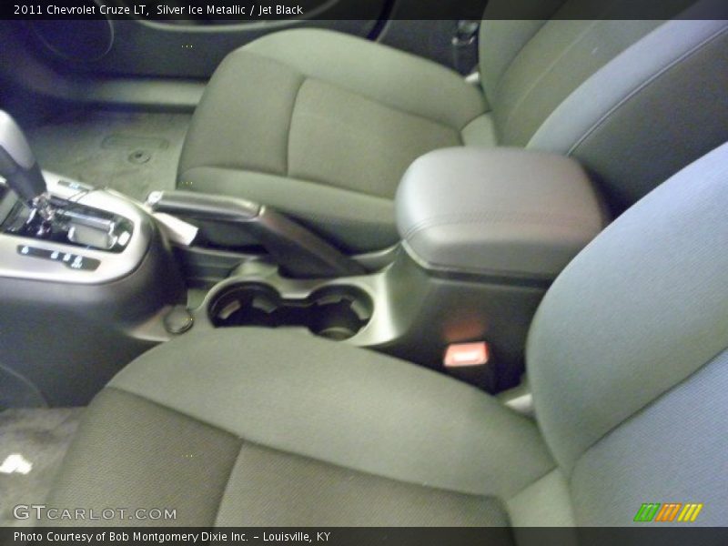 Silver Ice Metallic / Jet Black 2011 Chevrolet Cruze LT