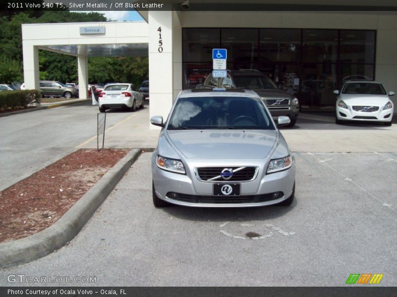 Silver Metallic / Off Black Leather 2011 Volvo S40 T5