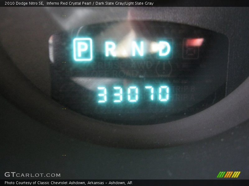 Inferno Red Crystal Pearl / Dark Slate Gray/Light Slate Gray 2010 Dodge Nitro SE