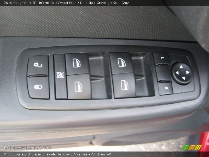 Inferno Red Crystal Pearl / Dark Slate Gray/Light Slate Gray 2010 Dodge Nitro SE