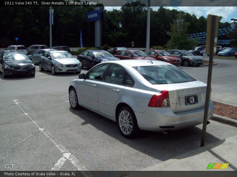 Silver Metallic / Off Black Leather 2011 Volvo S40 T5