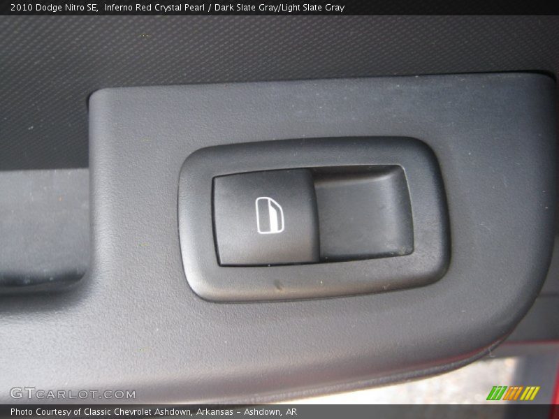 Inferno Red Crystal Pearl / Dark Slate Gray/Light Slate Gray 2010 Dodge Nitro SE
