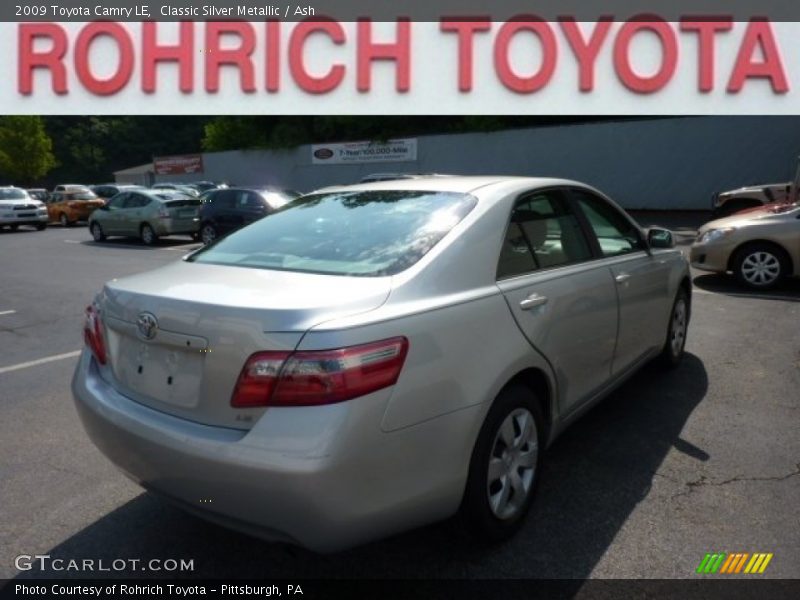 Classic Silver Metallic / Ash 2009 Toyota Camry LE