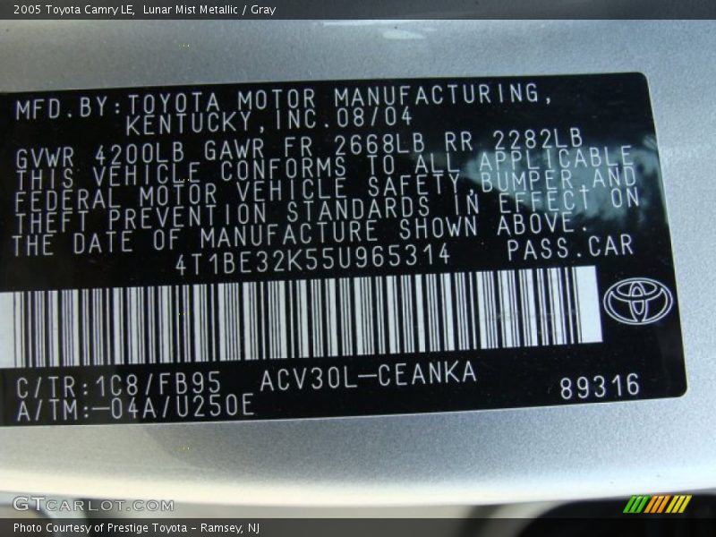 Lunar Mist Metallic / Gray 2005 Toyota Camry LE