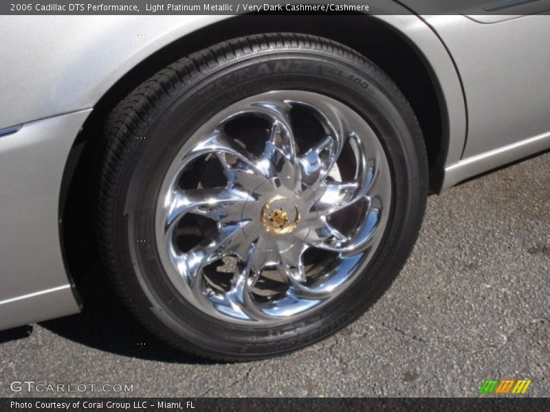 Light Platinum Metallic / Very Dark Cashmere/Cashmere 2006 Cadillac DTS Performance