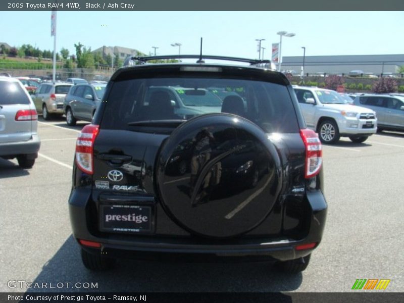 Black / Ash Gray 2009 Toyota RAV4 4WD