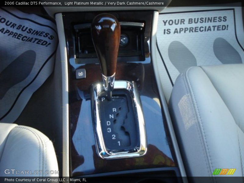 Light Platinum Metallic / Very Dark Cashmere/Cashmere 2006 Cadillac DTS Performance