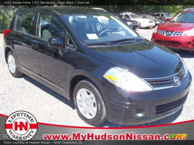 Super Black / Charcoal 2011 Nissan Versa 1.8 S Hatchback