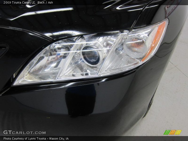 Black / Ash 2009 Toyota Camry LE