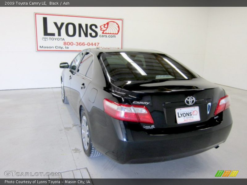 Black / Ash 2009 Toyota Camry LE
