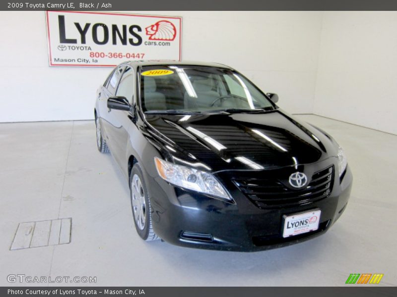 Black / Ash 2009 Toyota Camry LE
