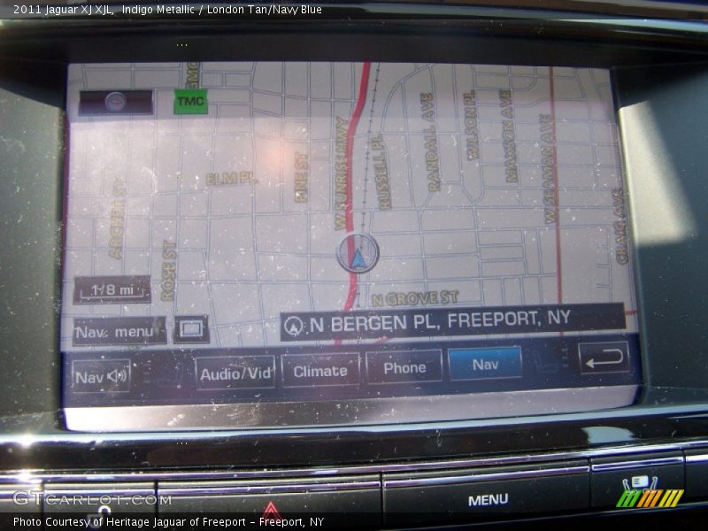 Navigation of 2011 XJ XJL