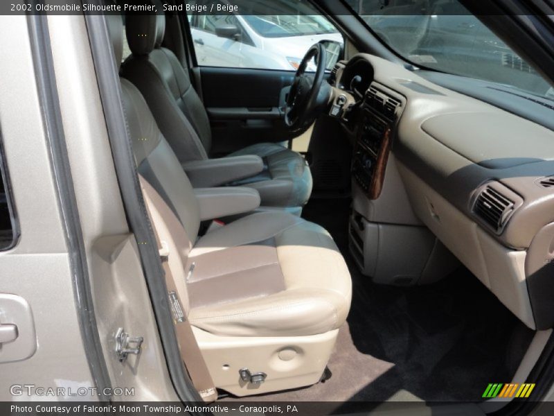 Sand Beige / Beige 2002 Oldsmobile Silhouette Premier