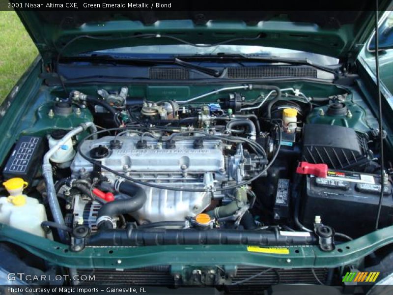 Green Emerald Metallic / Blond 2001 Nissan Altima GXE