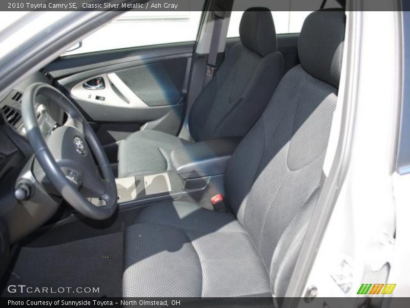 Classic Silver Metallic / Ash Gray 2010 Toyota Camry SE